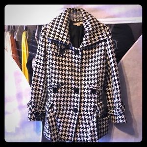Houndstooth Pea coat